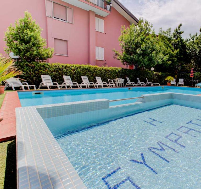 hotelsympathy en swimming-pool 008