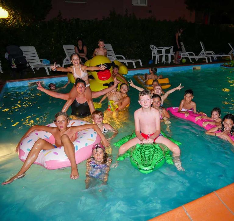 hotelsympathy en swimming-pool 012